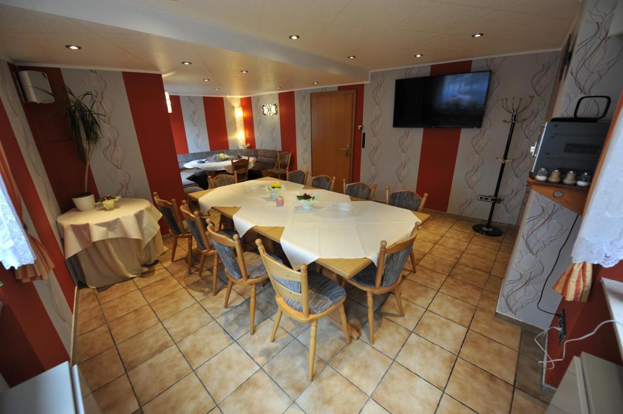 Hotel-Restaurant Ehses Zeltingen-Rachtig Eksteriør bilde